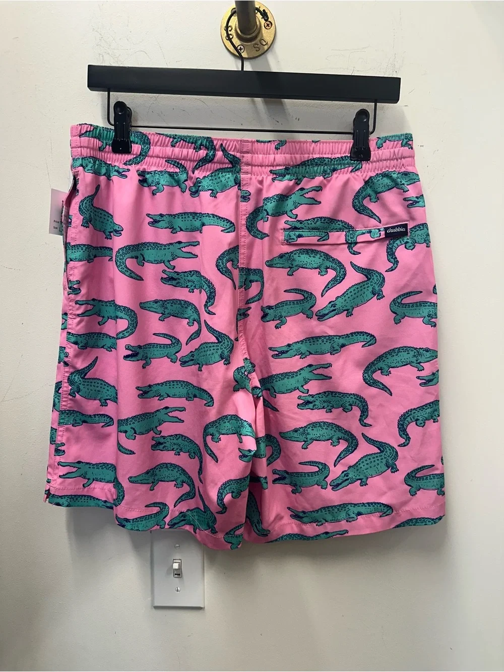 Chubbies | Men's Pink Alligator Print Swim Shorts